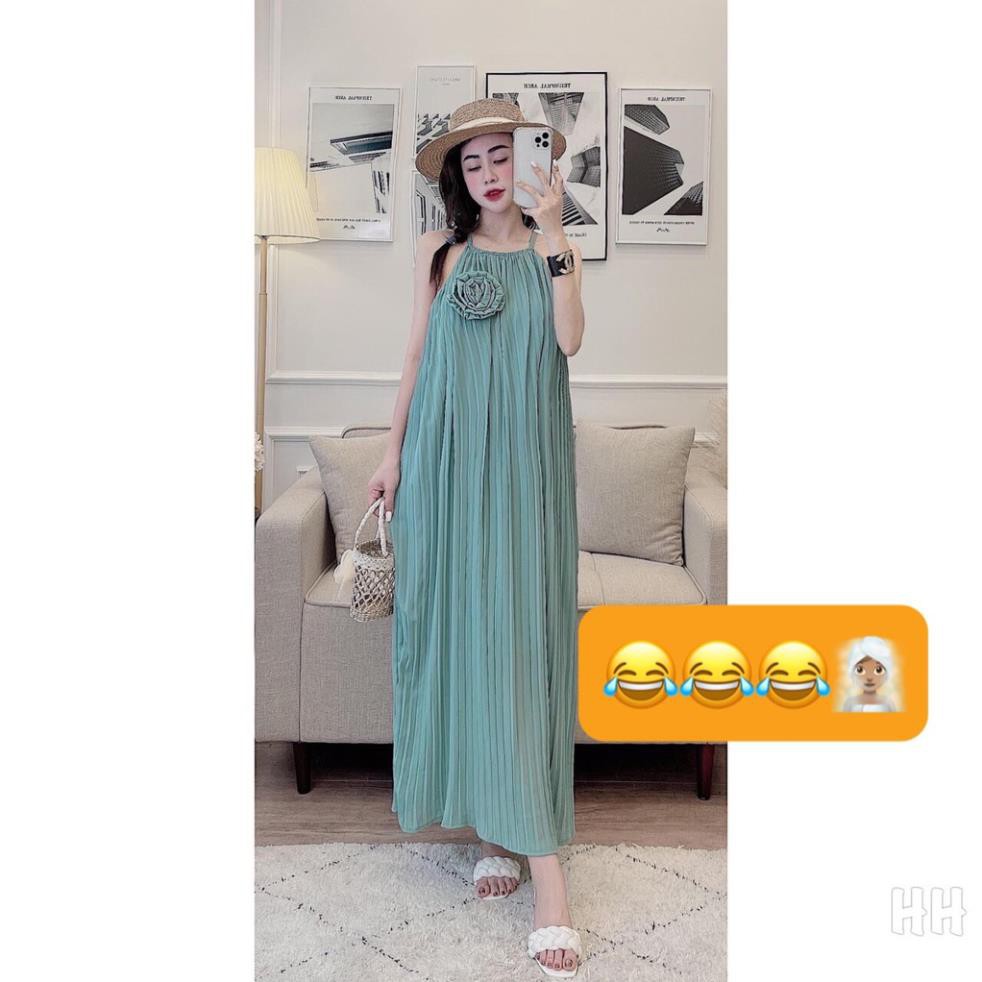 Maxi Yếm Hoa Cài Dập Ly sIÊU Xinh | BigBuy360 - bigbuy360.vn