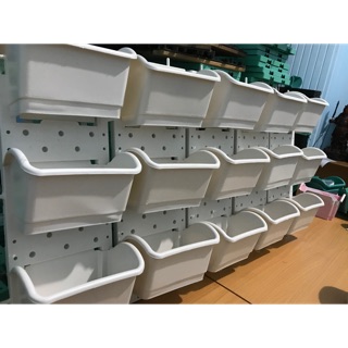 Bộ chậu vườn tường đứng HOLO- Màu trắng (1m2 - 10 khung và 30 chậu)