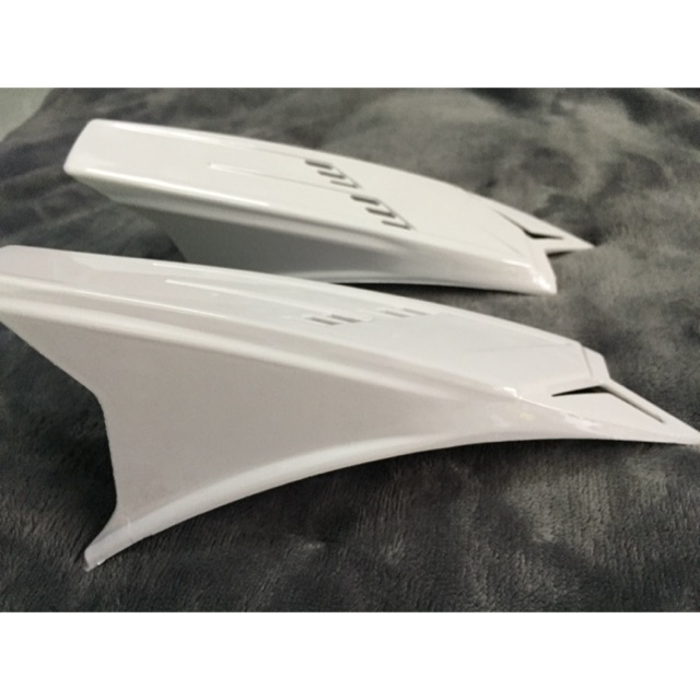 Sừng gắn nón fullface