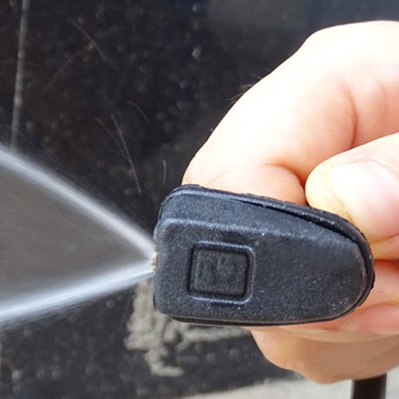 Vòi phun xịt nước rửa kính chắn gió cửa sổ kính bằng nhựa màu đen có vòng đệm dành cho Toyota