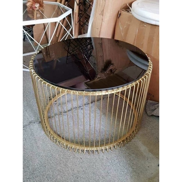Bàn trà lồng chim sofa khung kim loại sơn tĩnh điện mặt kính đen đơn giản hiện đại dành cho phòng khách chung cư