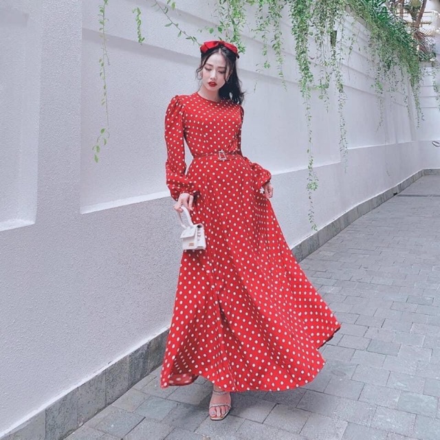 Maxi chấm bi màu cam, đỏ- màu thật trải sàn