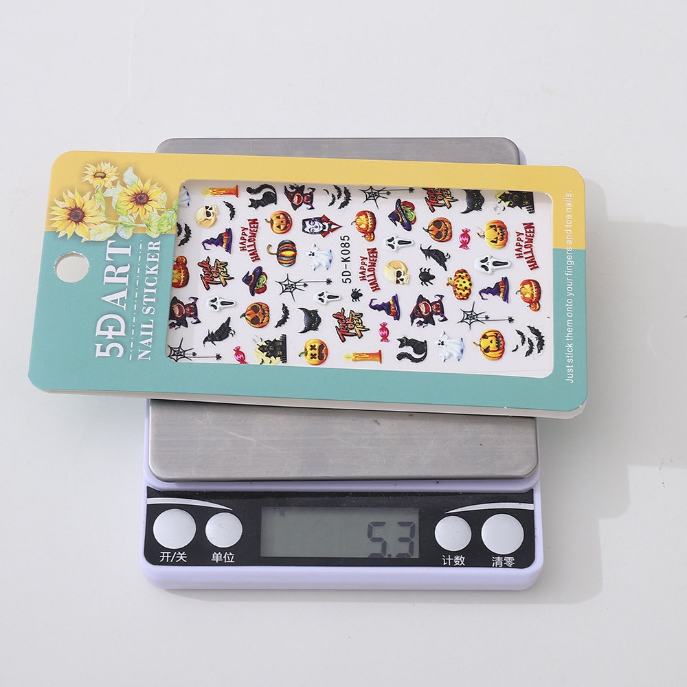 Cod Qipin Nhãn Dán Móng Tay Chạm Khắc Ba Chiều Họa Tiết Đầu Lâu Ma Cà Rồng Halloween Đơn Giản Cho Nữ