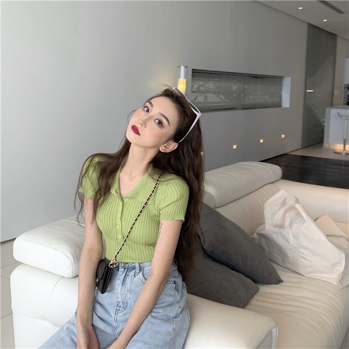 Áo thun nữ IHKKE dáng ôm tay ngắn cổ polo thời trang