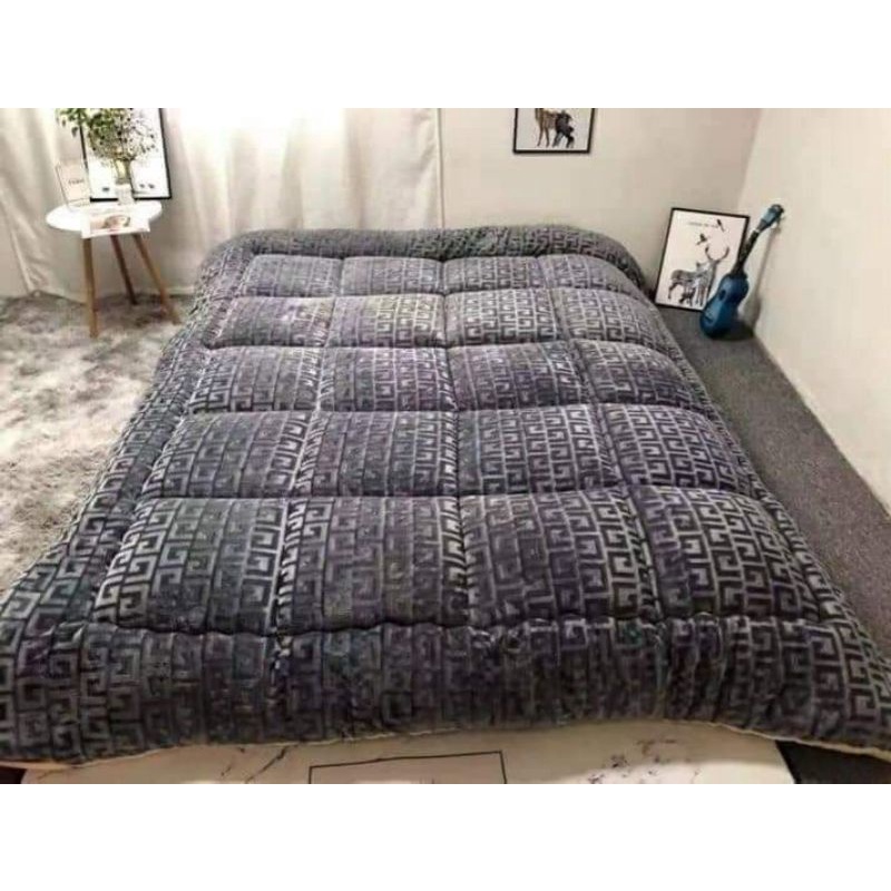 CHĂN LÔNG CỪU CHỮ VẠN CAO CẤP