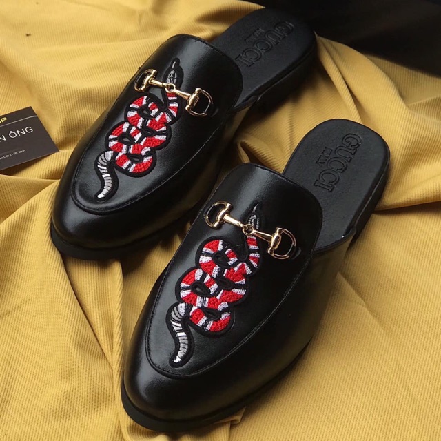 Sục thêu rắn nam