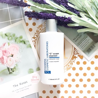Sữa rửa mặt chống lão hóa, sáng da fcl c scape cleanser