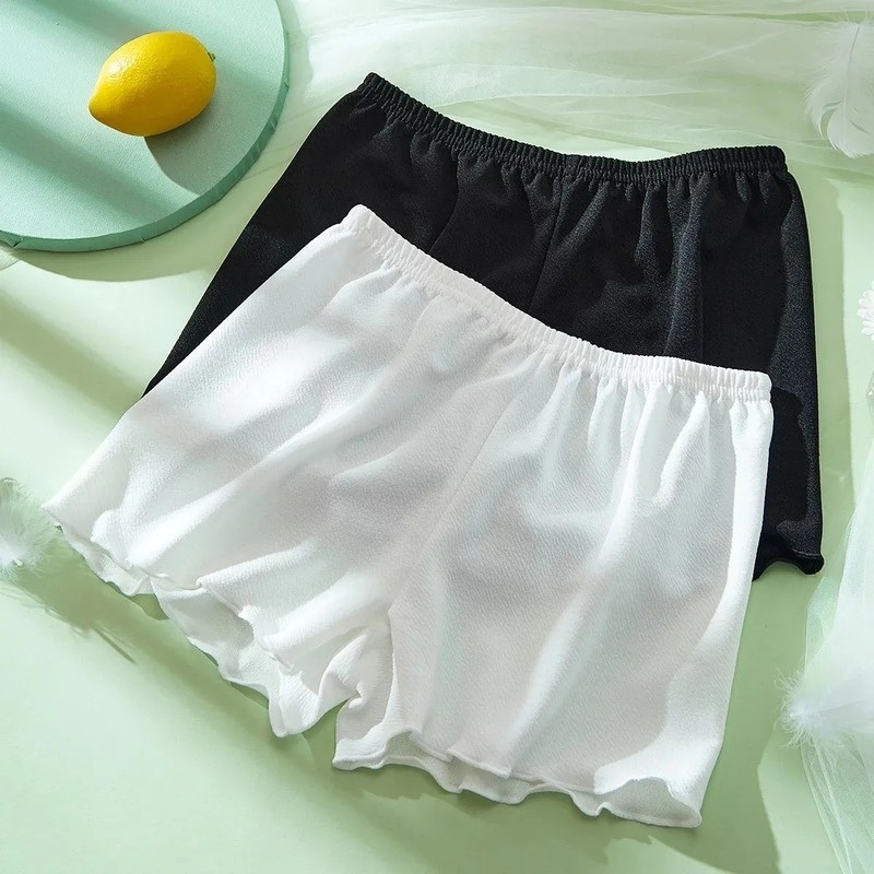 Quần Short Nữ Mặc Trong Váy Phong Cách Hàn Quốc