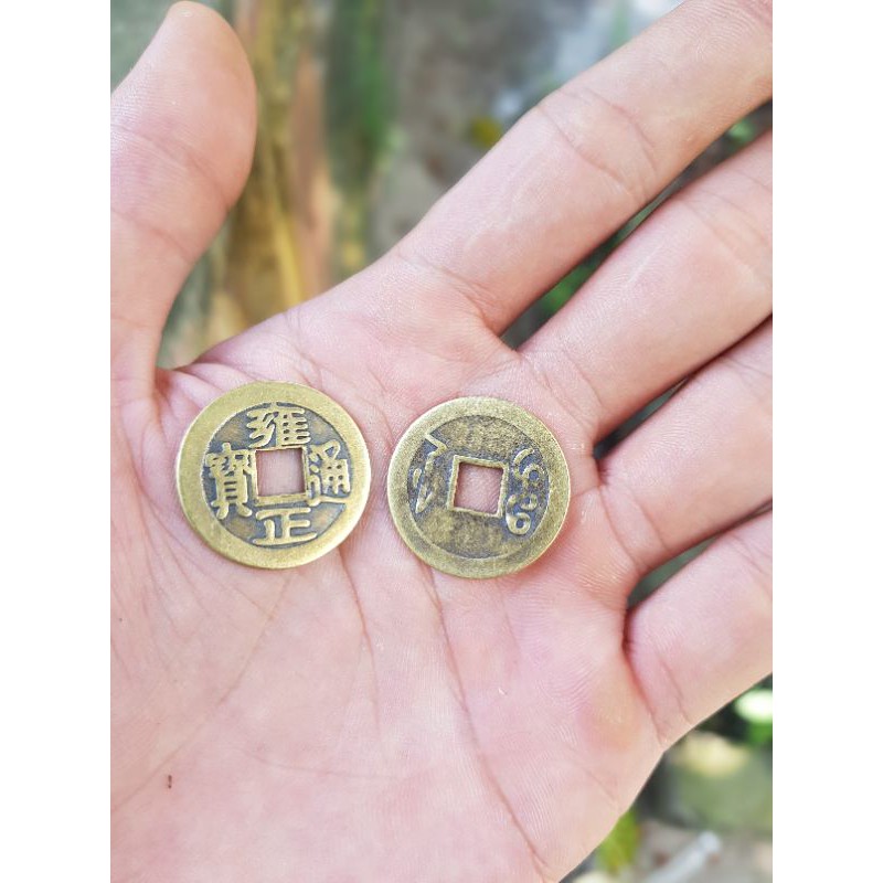 Đồng xu cổ nhỏ xinh tròn 2 cm | BigBuy360 - bigbuy360.vn