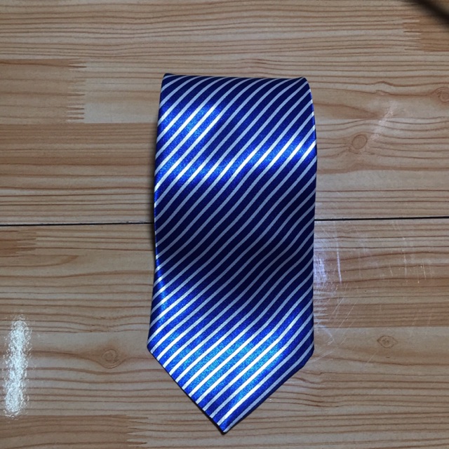 CAVAT NAM . CAVAT SỌC CHÉO BẢNG 8Cm