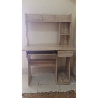 Bàn máy tính kèm kệ sách
