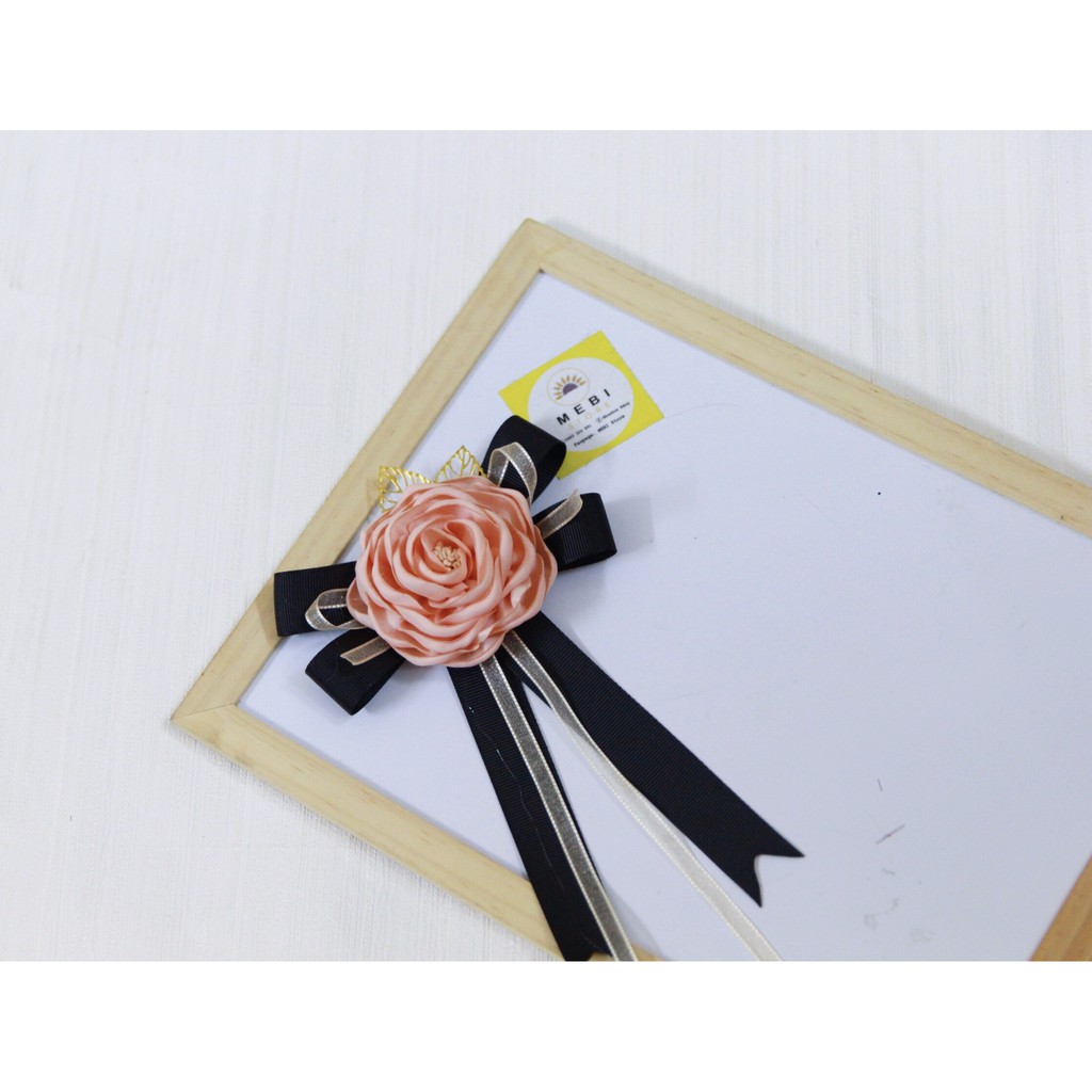 Tag cài áo handmade đính hoa phối ruy băng siêu xinh - Ảnh thật