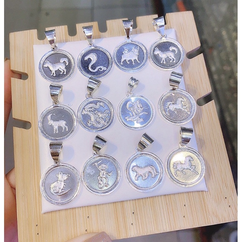Mặt dây chuyền con giáp cho bé (ib shop chọn con giáp)