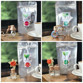 Combo quà tặng 4 chai tinh dầu treo xe hơi, gắn tủ quần áo, phòng ngủ được tặng 2 món phụ kiện xe ô tô