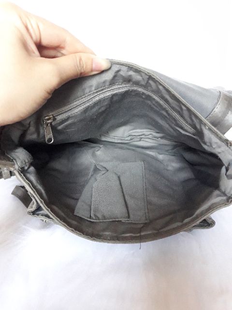 Túi đeo chéo da bò