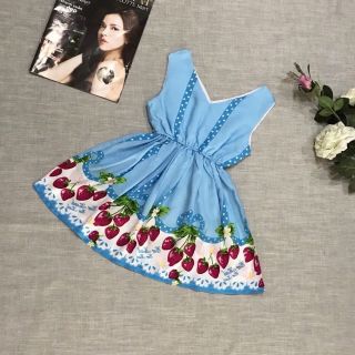 Váy lanh cổ v