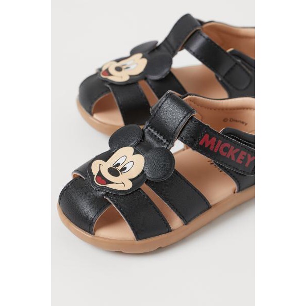 Sandals quai rọ hình Mickey đen, Hờ mờ UK săn SALE