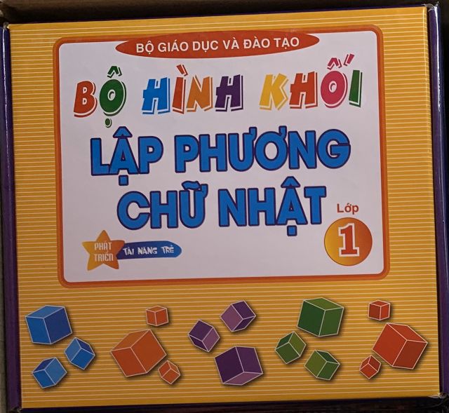 Bộ thực hành Toán và Tiếng Việt lớp 1 Từ tính( có kèm hình khối)