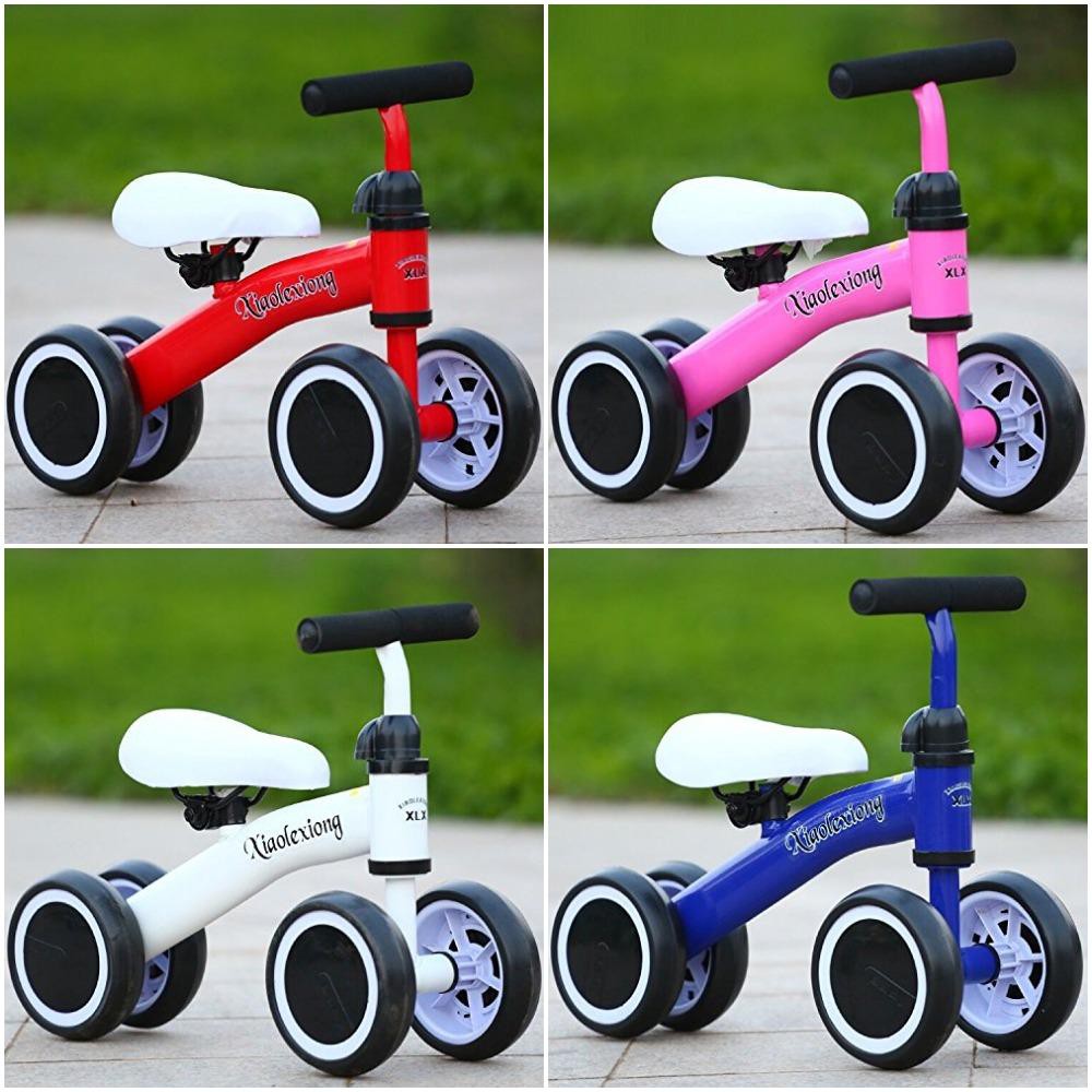 Xe chòi chân 4 bánh cân bằng cho bé