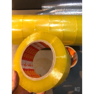 1 cây băng dính 6 cuộn