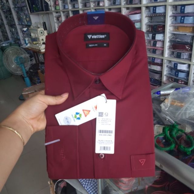 Somi DT việt tiến đỏ đô size 44(giá niêm yết 350k)