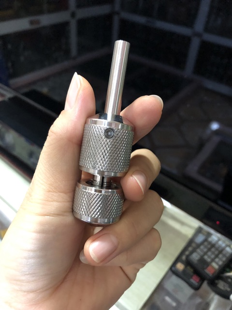 Tay cầm xoáy inox size 25:149k/1 cái