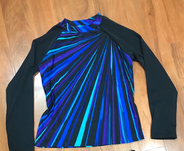 Set bơi dài tay sọc xanh - nhiều size | BigBuy360 - bigbuy360.vn