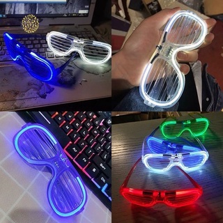 Kính mát có đèn led phát sáng độc đáo
