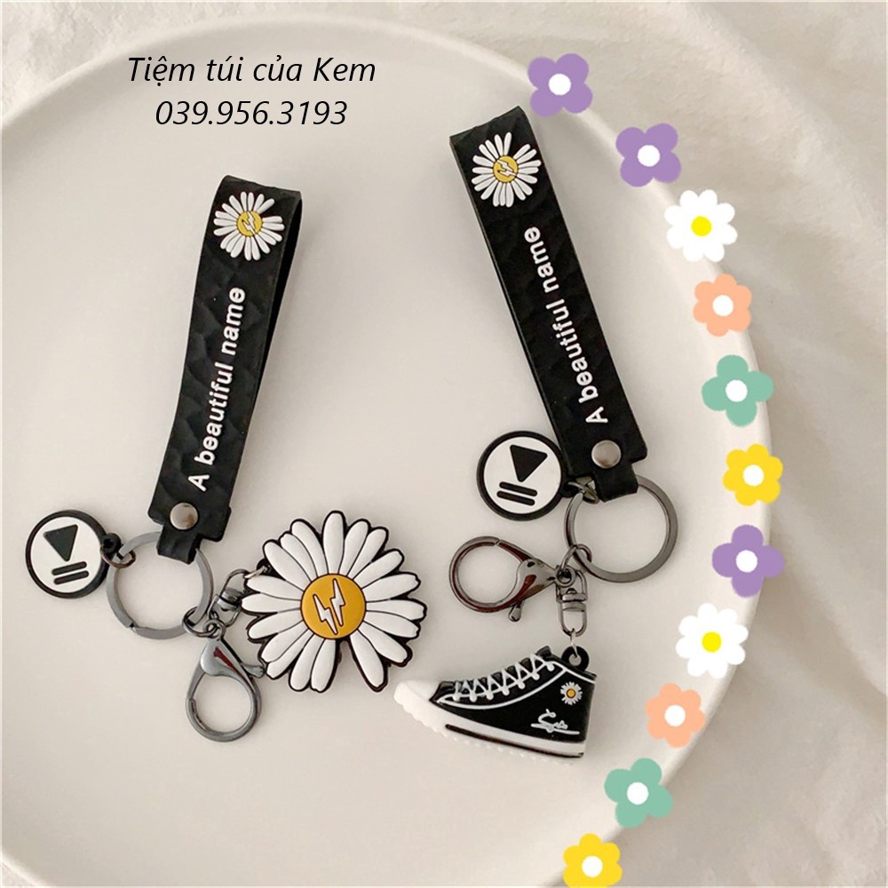 Móc khóa dễ thương Giày hoa cúc Converse xinh xắn MK04