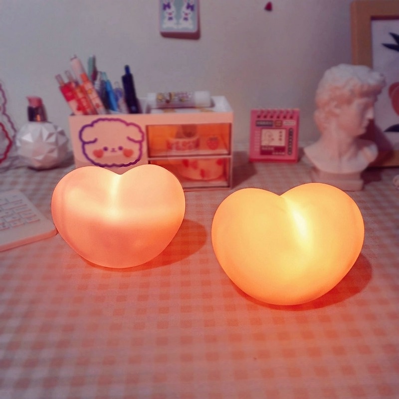 Đèn LED Hình Trái Tim Màu Cầu Vồng Dùng Trang Trí Phòng Ngủ Cho Trẻ