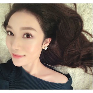 Khuyên sao đính đá mạ bạc 925