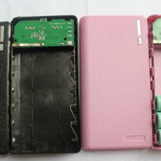 Box sạc dự phòng 6 cell có lò xo đen