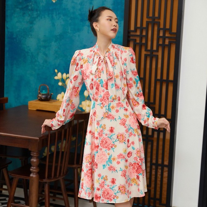 Đầm Hoa Buộc Nơ Cổ EDINI - D1340