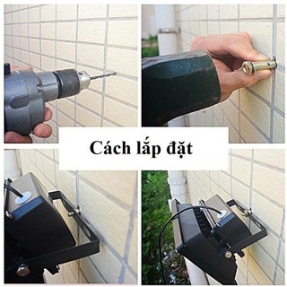 Đèn pha năng lượng mặt trời 30W