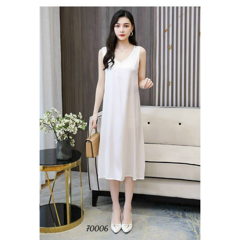 Đầm ngủ Lụa Satin 2 dây dáng dài siêu sexy gợi cảm | BigBuy360 - bigbuy360.vn