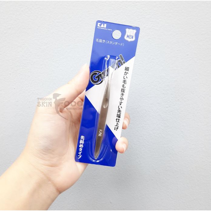 Nhíp Nhổ Lông Mày Kai Groom Tweezers HC-3043