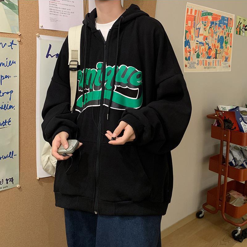 Áo khoác có nón in chữ phong cách Hong Kong cho nam