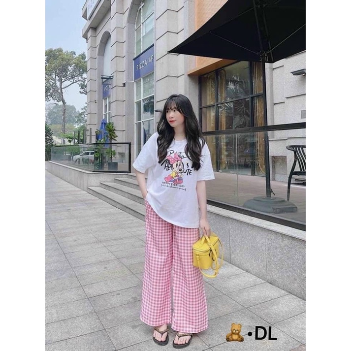 Bộ đồ mặc nhà nữ in chuột micky conton tàu ,quần kẻ caro siu kute.