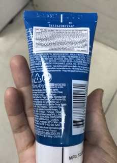 Sửa rửa mặt Laroche - posay cho da dầu 50ml