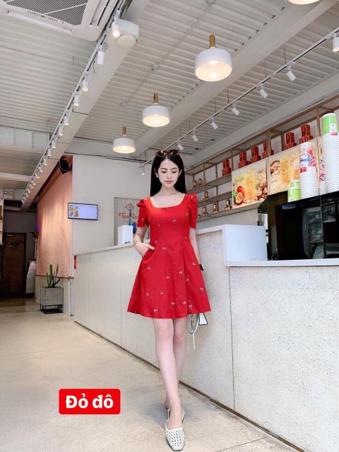 Đầm hoa vải kate lụa