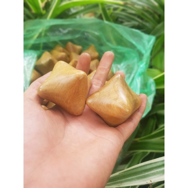 dụng cụ gỗ 6 cạnh mát xa day ấn bấm huyệt đạo chân tay lưng có mùi thơm tự nhiên