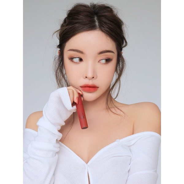 Son Kem Lì, Mịn Mượt Nhẹ Môi Siêu Xinh 3CE Blurring Liquid Lip 5.5g