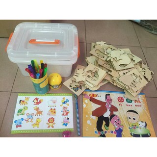 bộ Khuôn hình cho bé tập vẽ gồm 52 chi tiết hoạt hình + Vở + Bút chì + Gọt bút chì + 12 bút màu