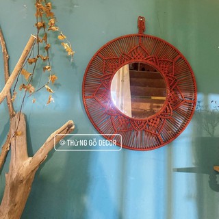 Gương macrame hoa sen màu cam đất