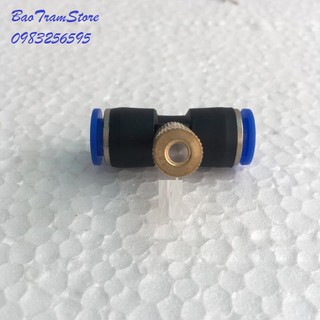 Bộ bep phun sương bao gồm đầu bep và chân đế ngang nối ống bằng nhựa