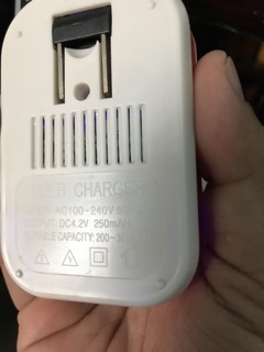 Dock sạc pin rời cho điện thoại
