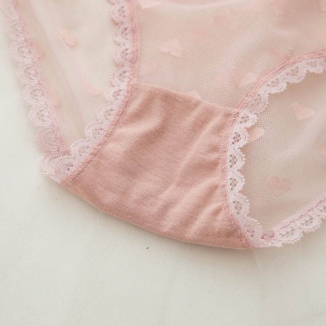 Quần lót ren xuyên thấu siêu mỏng sexy  gợi cảm họa tiết trái tim đính nơ mát mẻ quyến rũ cho nữ DOLLY SECRET QL051