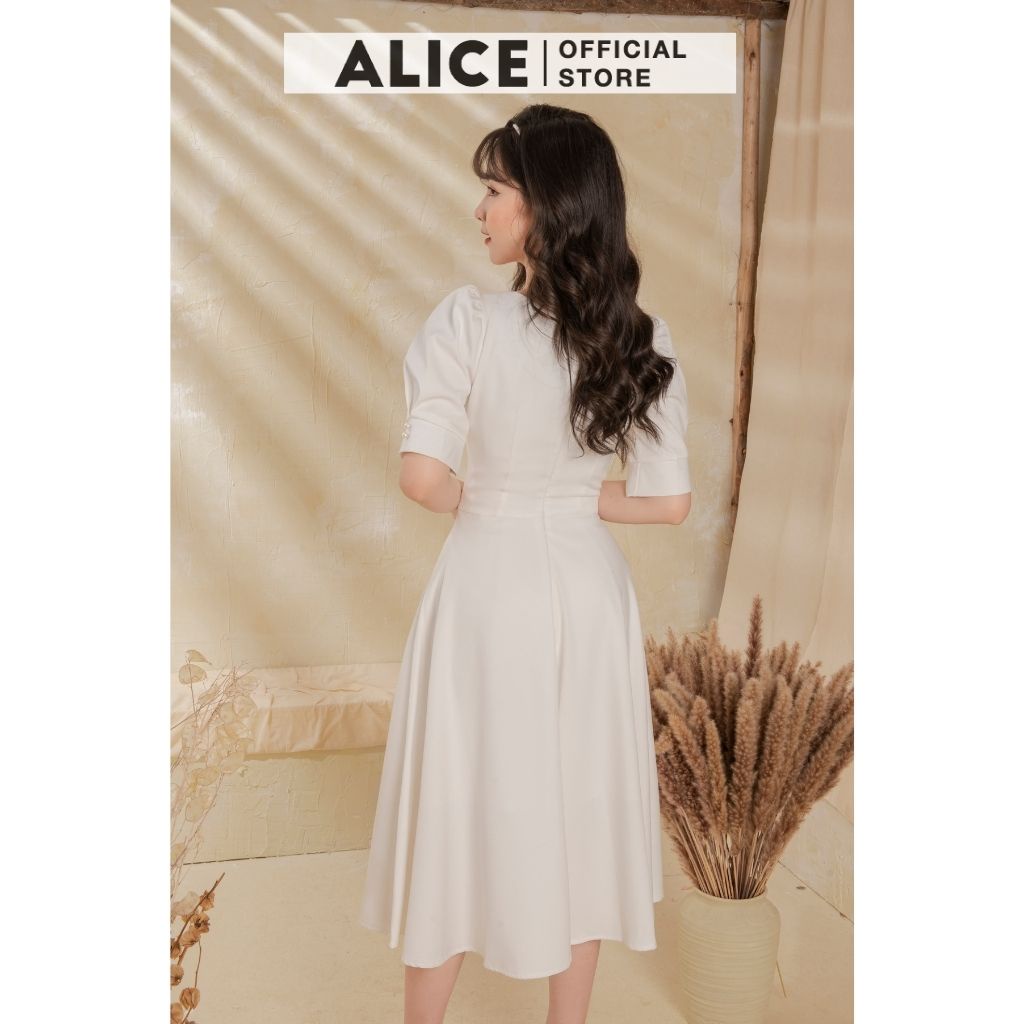 Váy Trắng Dự Tiệc Cổ Vuông ALICE V695 Thiết Kế Xếp Ly Ôm Eo Tôn Dáng, Chất Liệu Mềm Mại Sang Chảnh | BigBuy360 - bigbuy360.vn