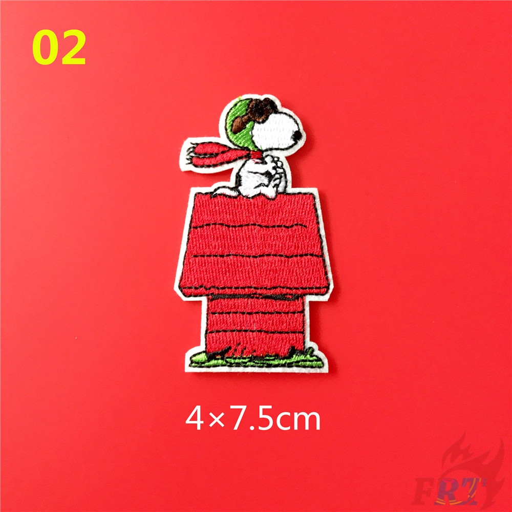 Miếng vá ủi quần áo hình hoạt họa Snoopy và nhà đỏ (snoopy - seri 08)