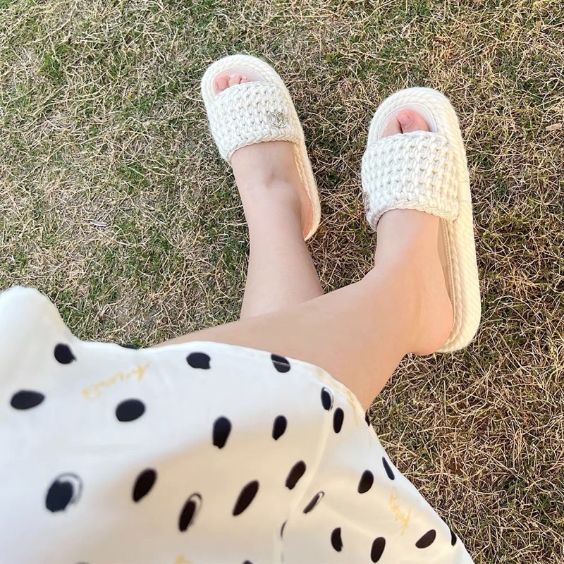 Dép quai len bản to đế cói